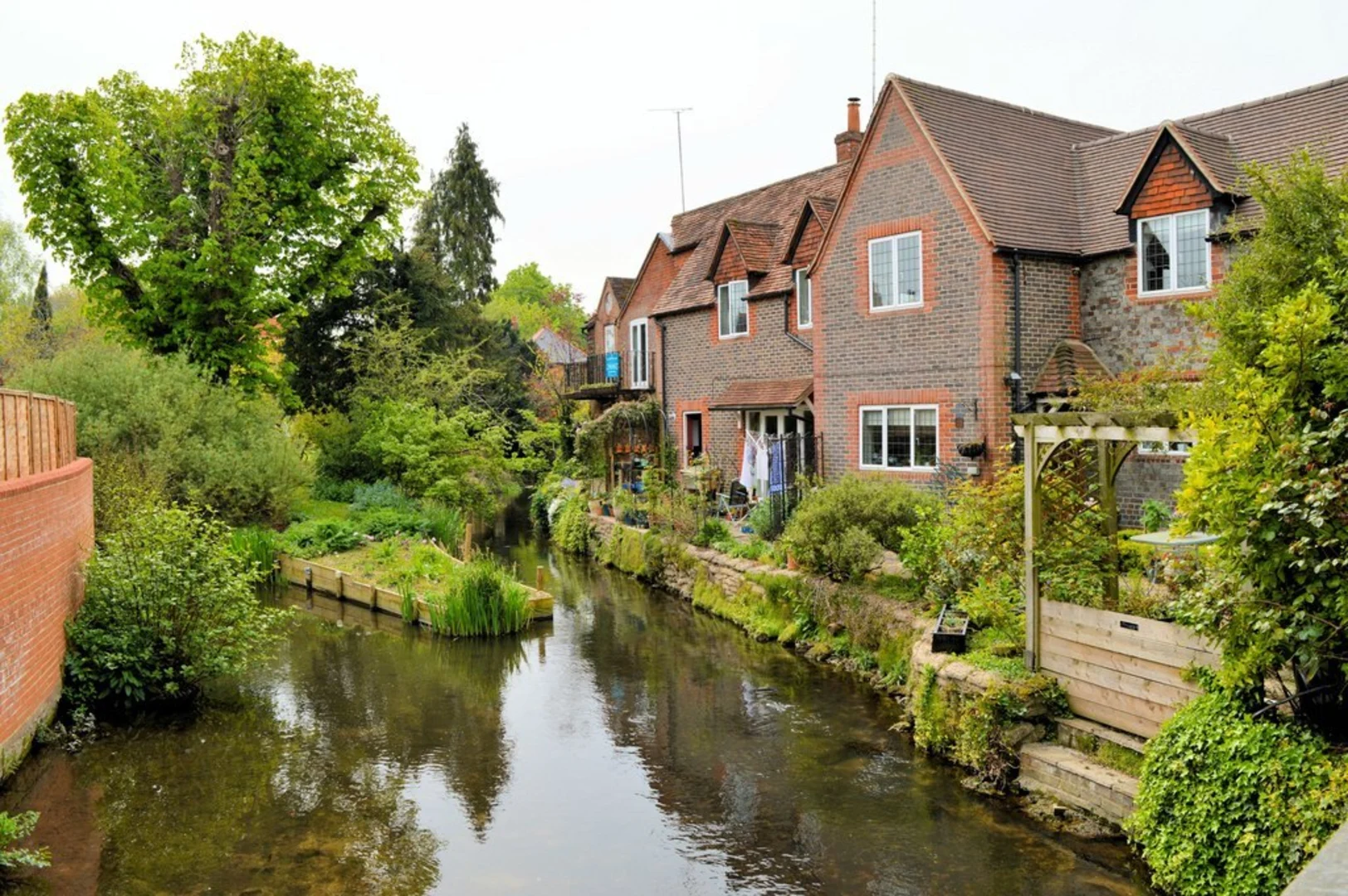 An image depicting the trail River Pang Loop and its surrounding area.