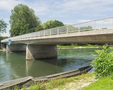 Reuss Riverside Trail