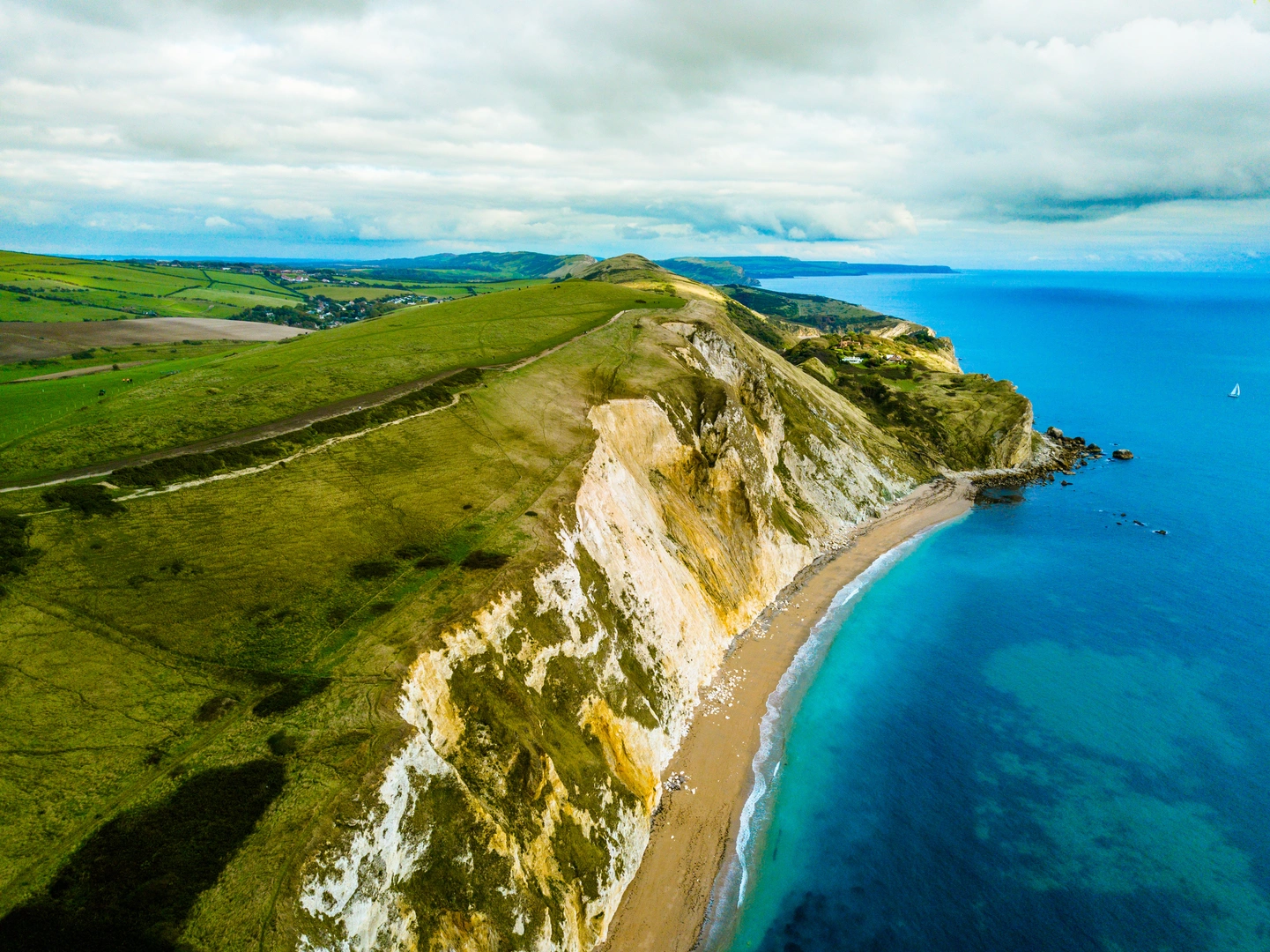 An image depicting the trail Great Wessex Way and its surrounding area.