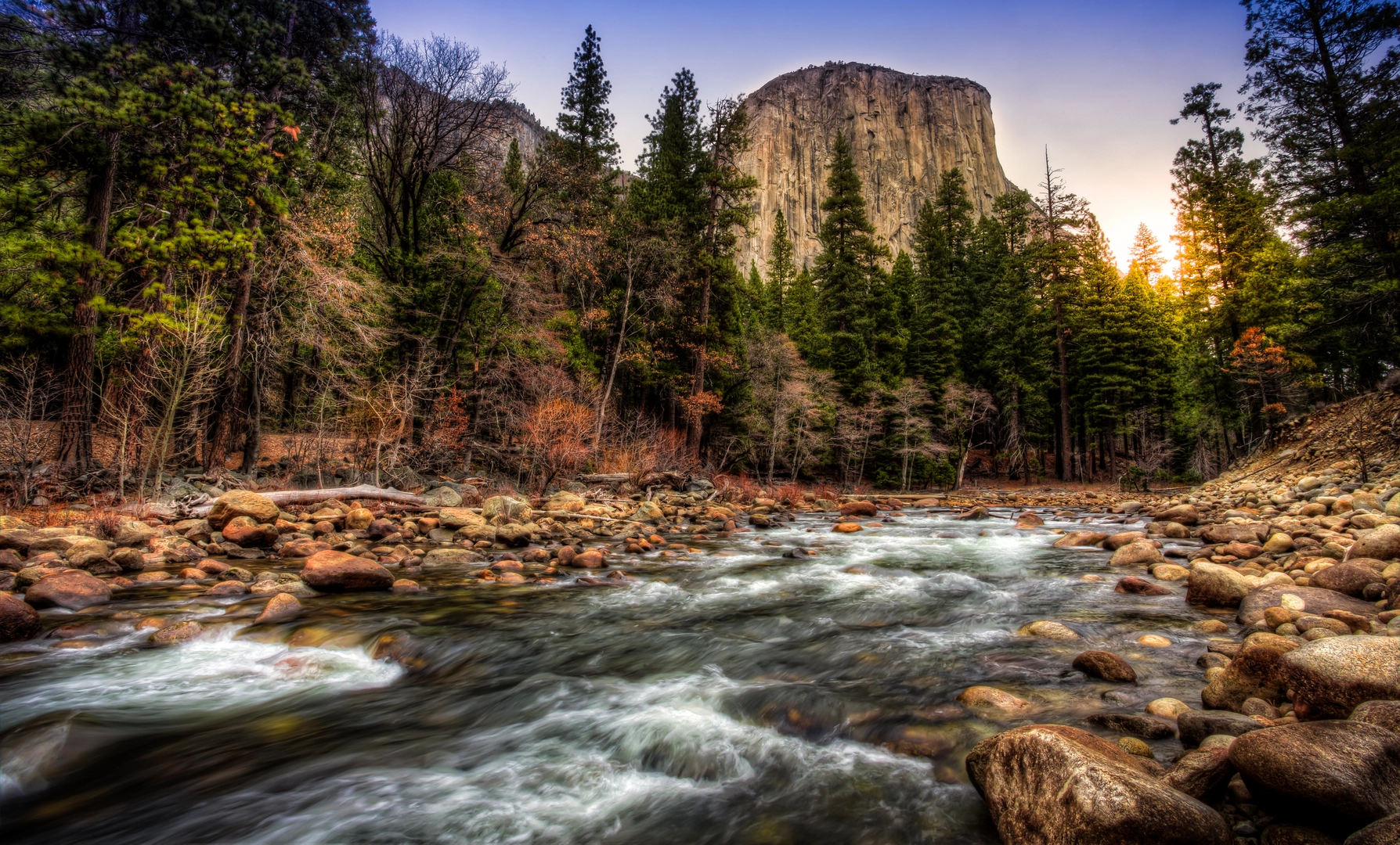 An image depicting the trail Yosemite Valley to Tuolumne Meadows and its surrounding area.