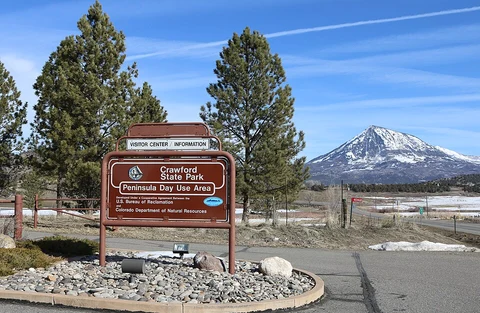 An image depicting the trail Mount Lamborn via Bell Creek and its surrounding area.