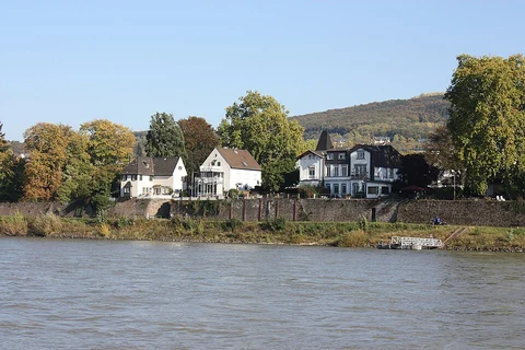 An image depicting the trail Camino Gorlitz-Perl and its surrounding area.