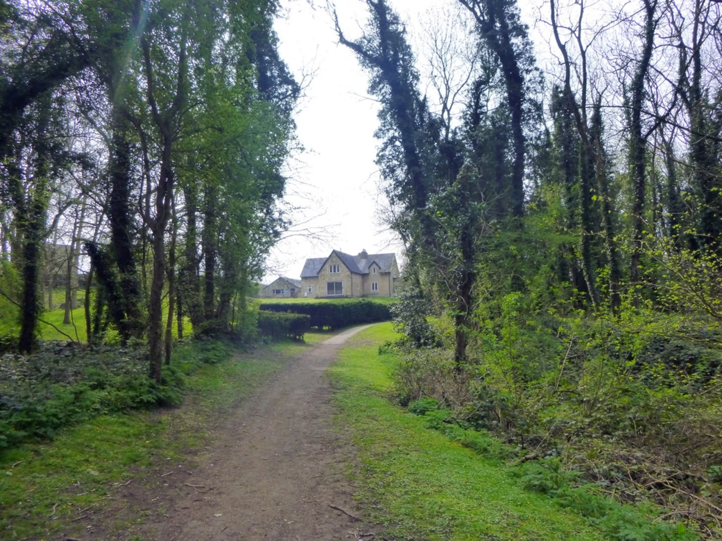 An image depicting the trail Lincoln Castle to Branston Walk and its surrounding area.