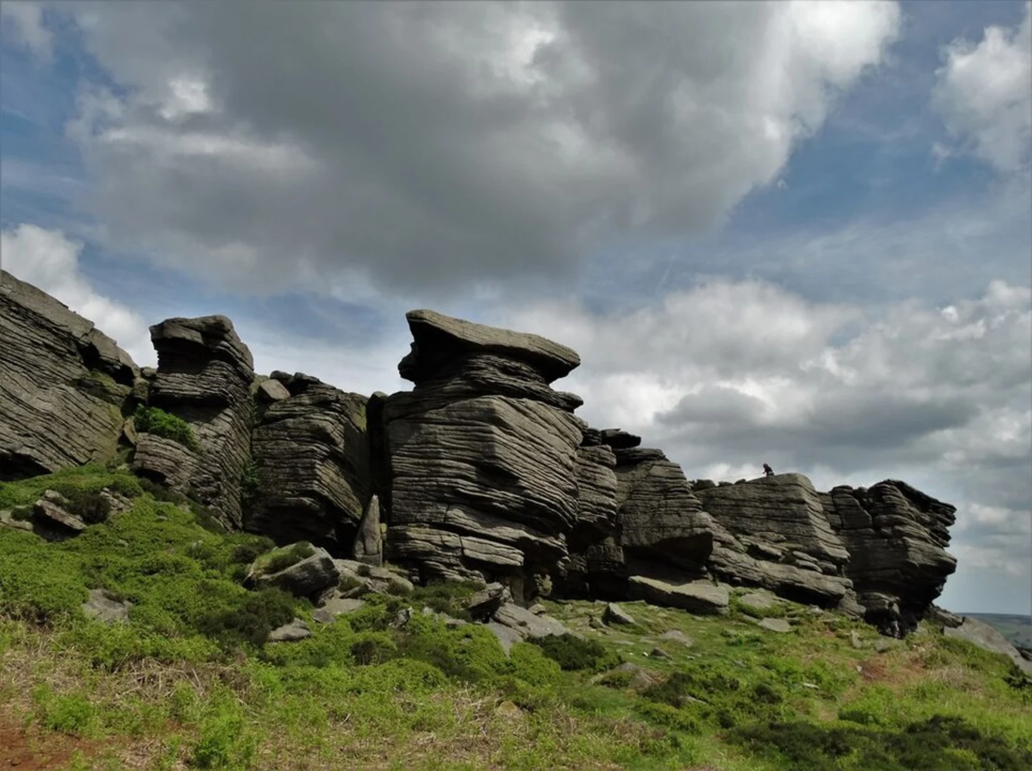 An image depicting the trail Bamford Edge Walk and its surrounding area.