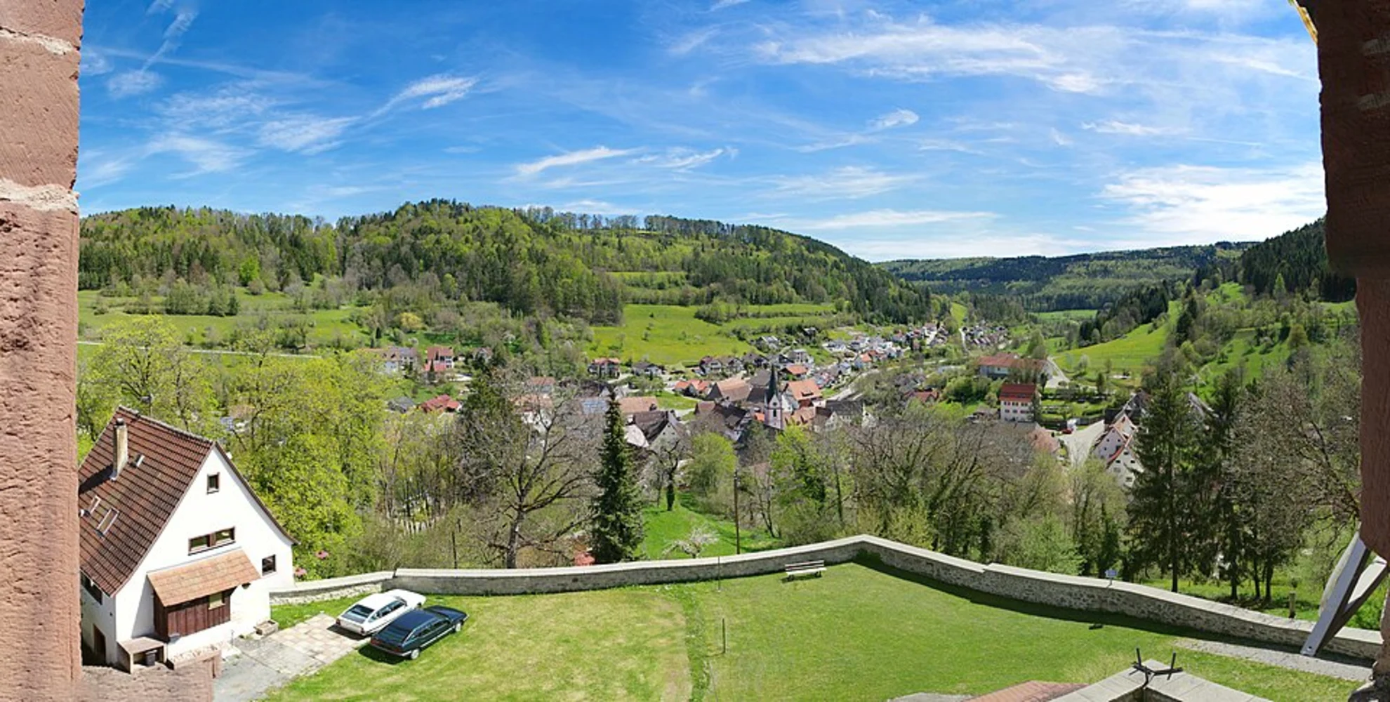 An image depicting the trail Freudenstadt to Baiersbronn Walk via Sankenbachsee and its surrounding area.