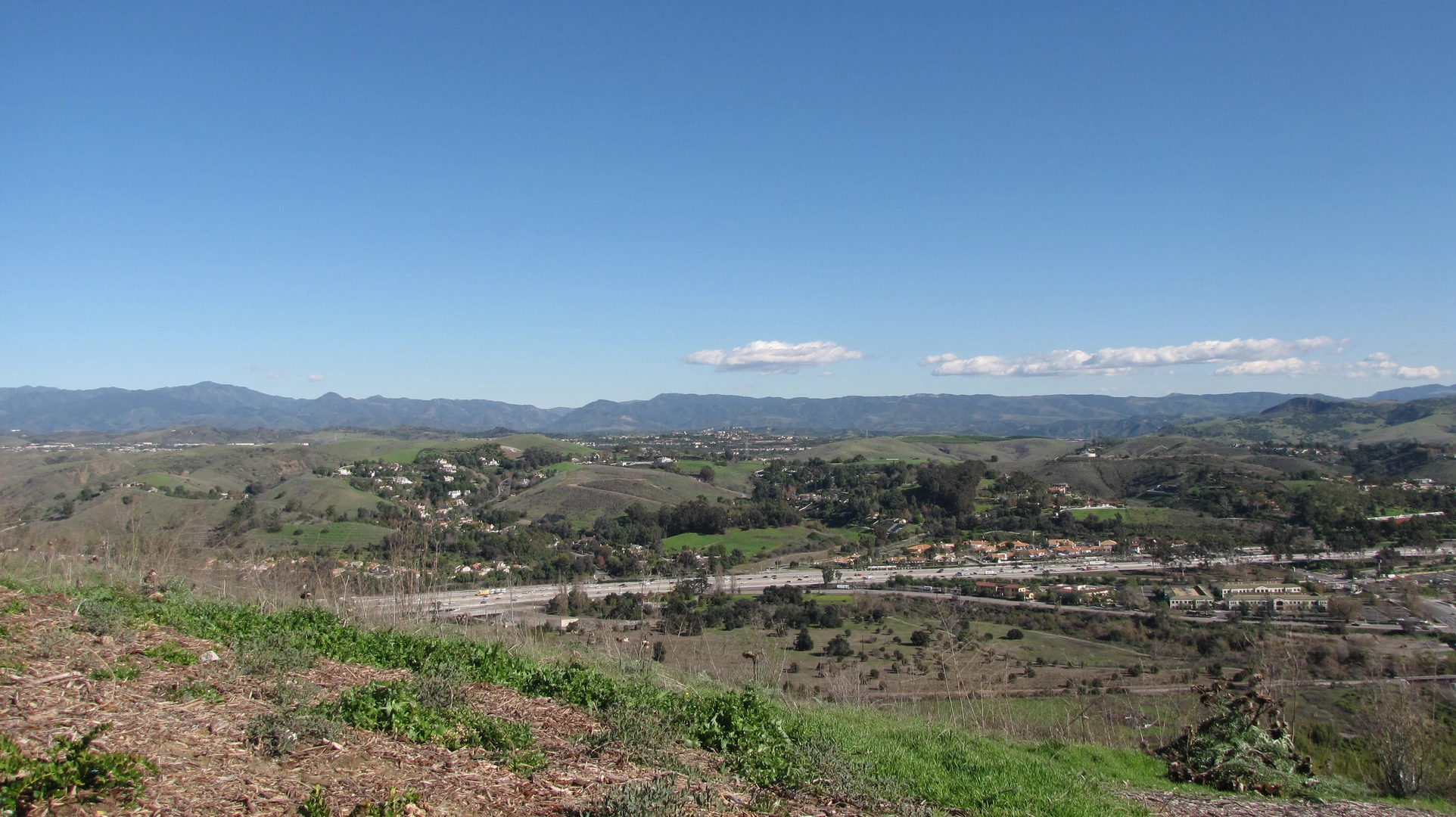 An image depicting the trail Colinas Ridge Trail and its surrounding area.