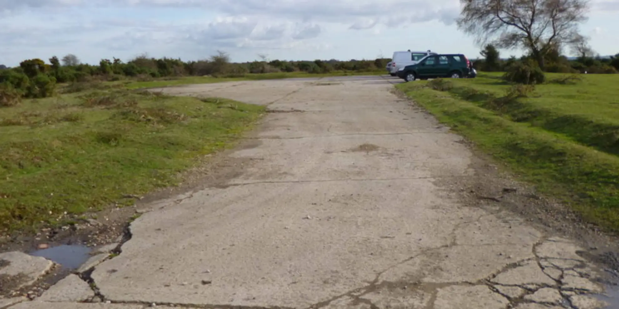 An image depicting the trail RAF Beaulieu near East Boldre and its surrounding area.