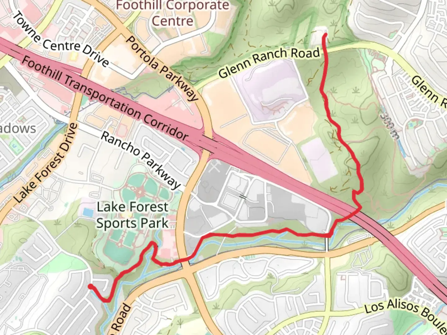 An image depicting the trail Aliso Creek Hiking Trail and its surrounding area.