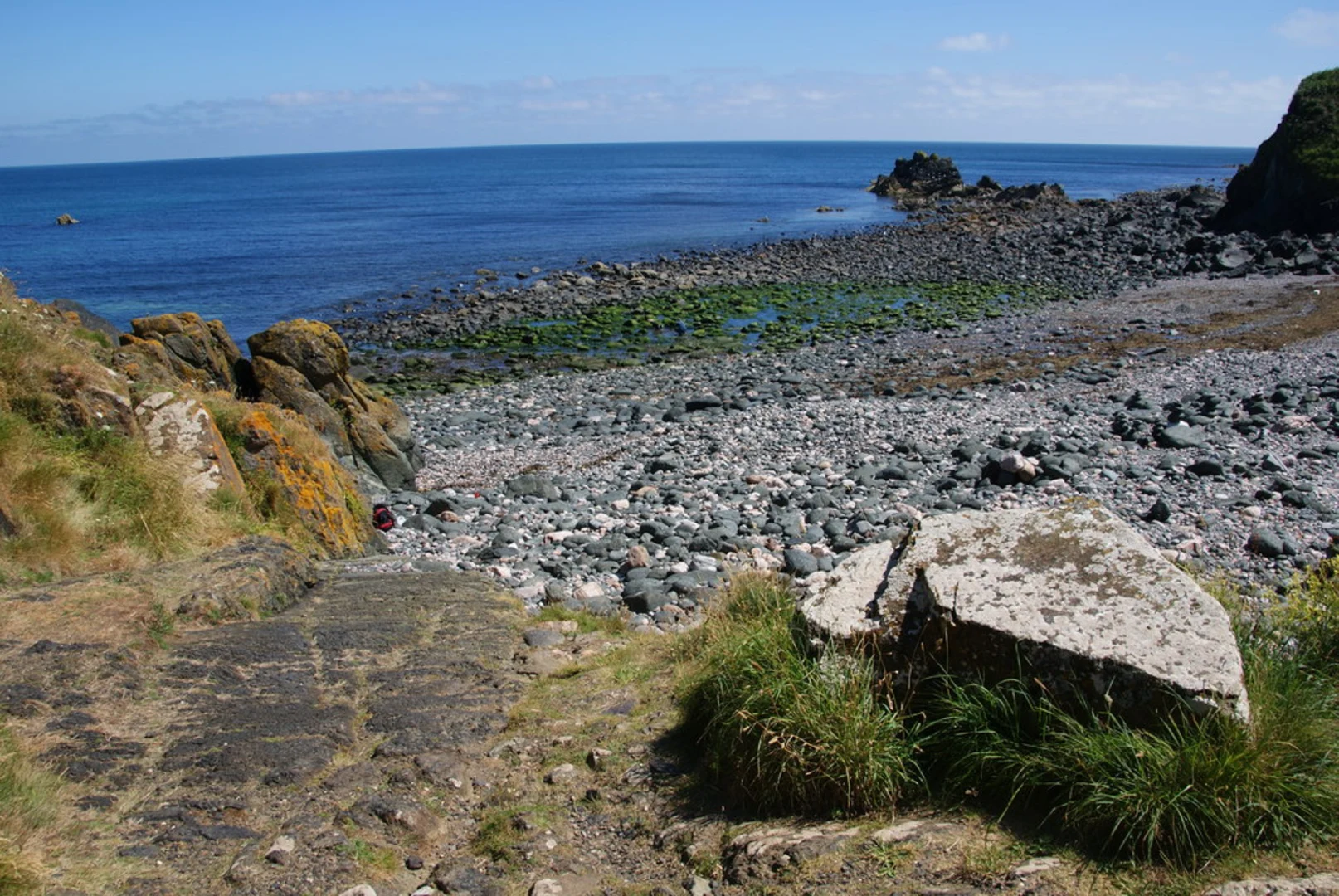 An image depicting the trail Poltesco Loop and its surrounding area.