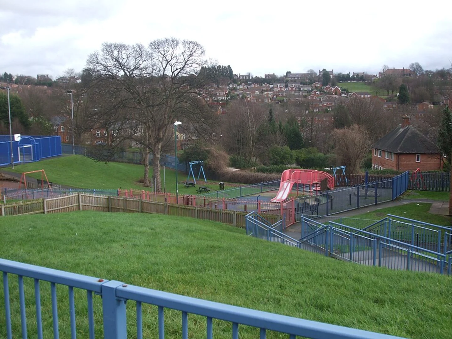 An image depicting the trail Brewsters Park Loop and its surrounding area.