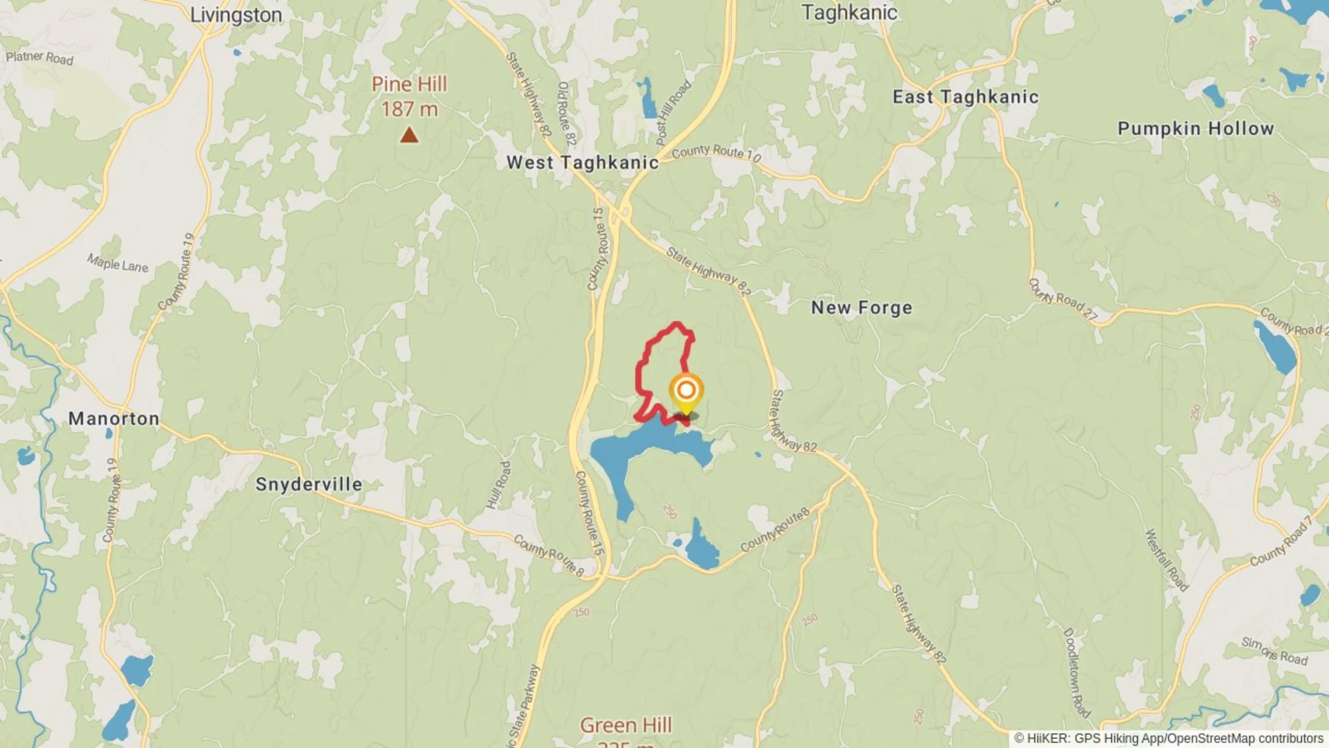 An image depicting the trail Lake Taghkanic State Park Loop Trail and its surrounding area.