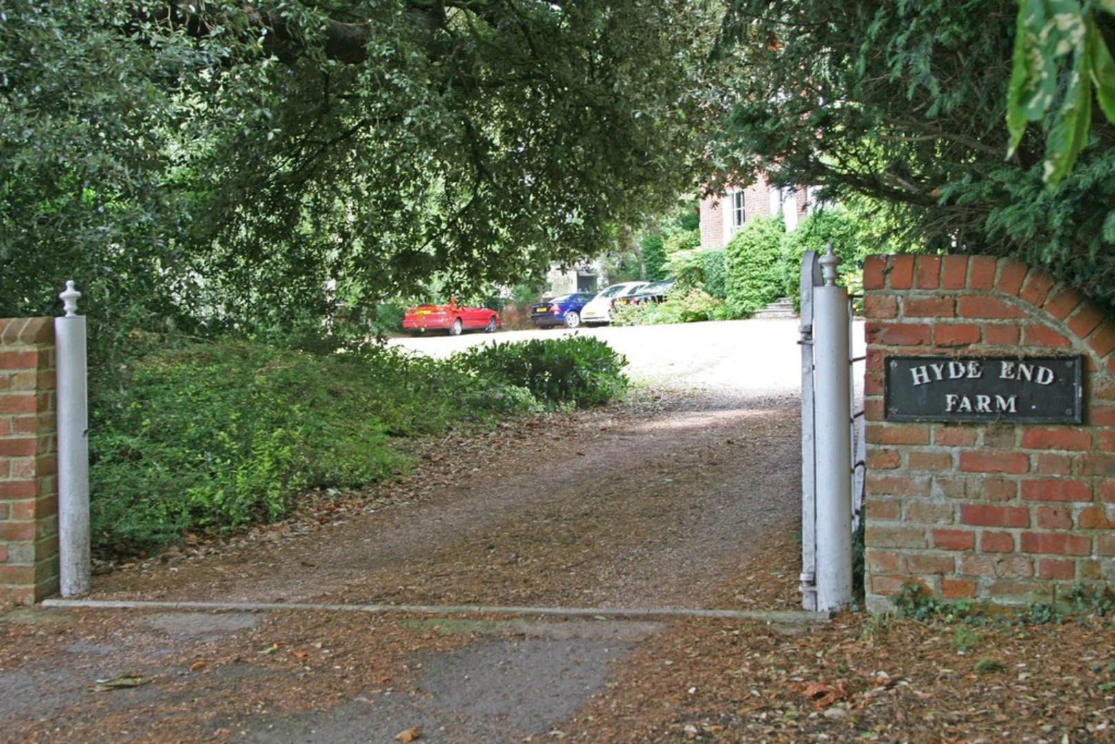 An image depicting the trail Hyde End loop and its surrounding area.