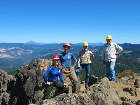 An image depicting the trail Pilot Rock Trail and its surrounding area.