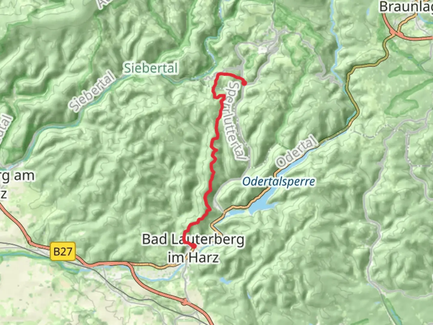 An image depicting the trail Silberhuette to Bad Lauterberg im Harz via Harzklub Weg and its surrounding area.