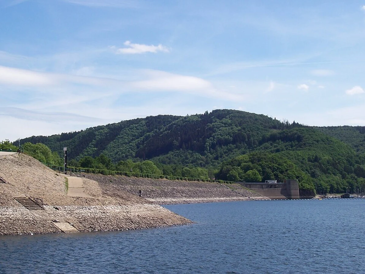 Rur Reservoir via Schilsbachstraße