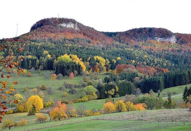 Mittlere Linderspitze, Suedliche Linderspitze and Sulzleklammpitze via Wanderweg