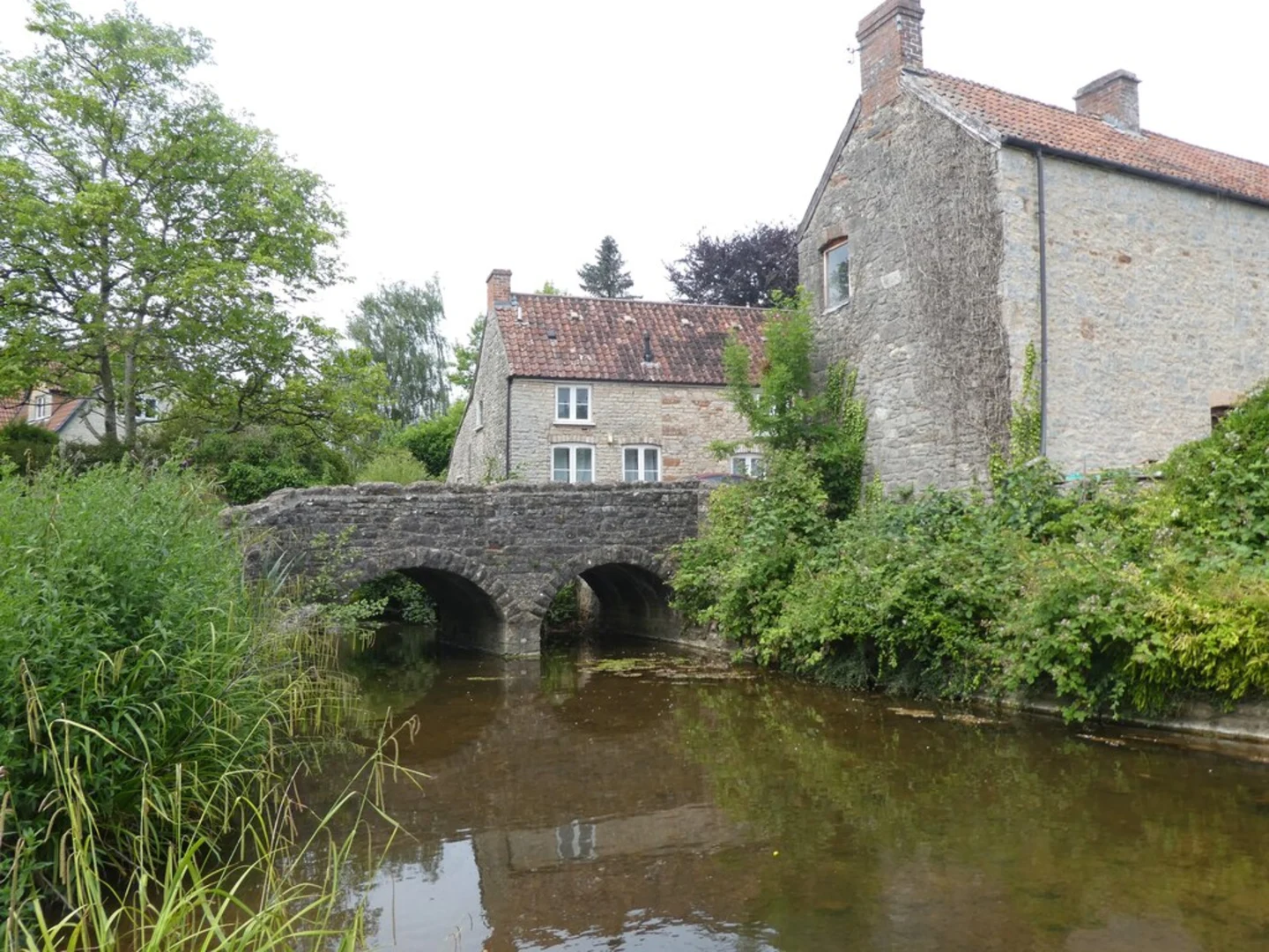 An image depicting the trail Chew Stoke Walk and its surrounding area.