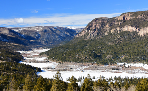 An image depicting the trail Sawmill Gulch Trail and its surrounding area.