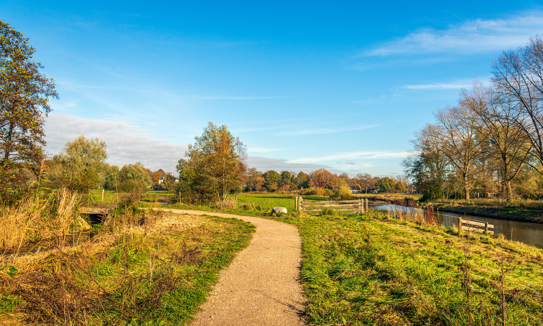 An image depicting the trail Mastbosch, Galderse Meren and Prinsenbosch Loop and its surrounding area.