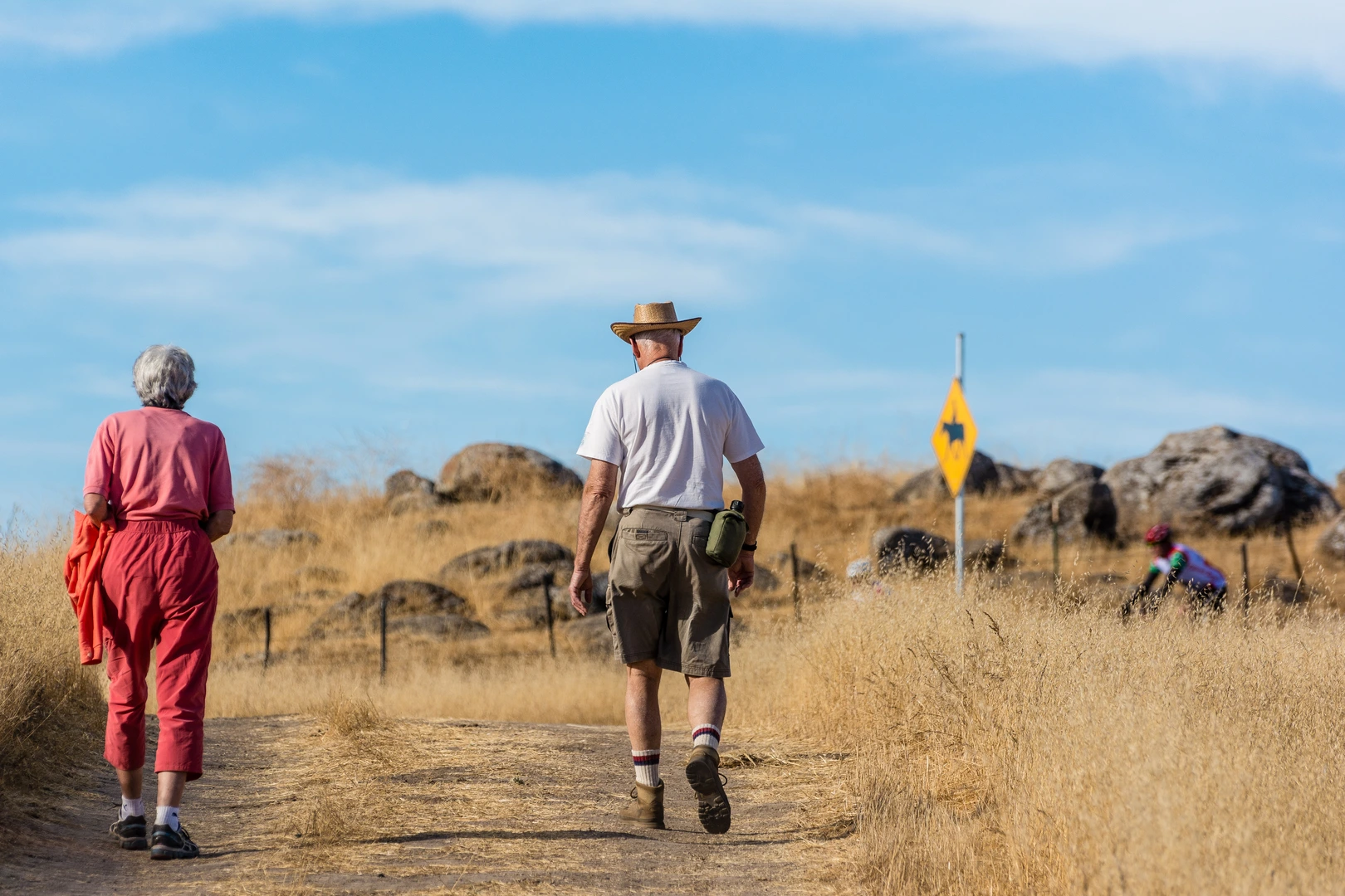 An image depicting the trail Aquila Loop Trail and its surrounding area.