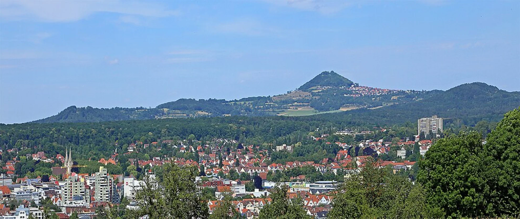 An image depicting the trail Oberholz Loop from Göppingen and its surrounding area.