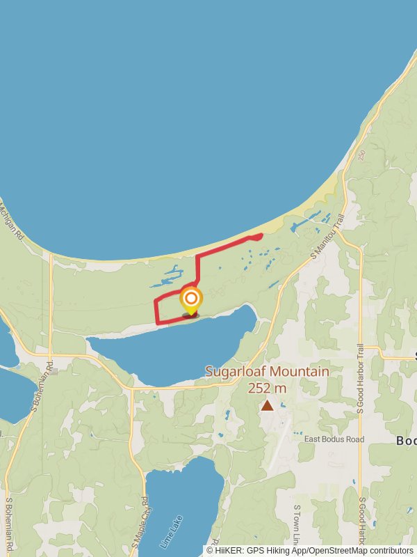 Good Harbor Bay Trail and Good Harbour Bay Beach Loop