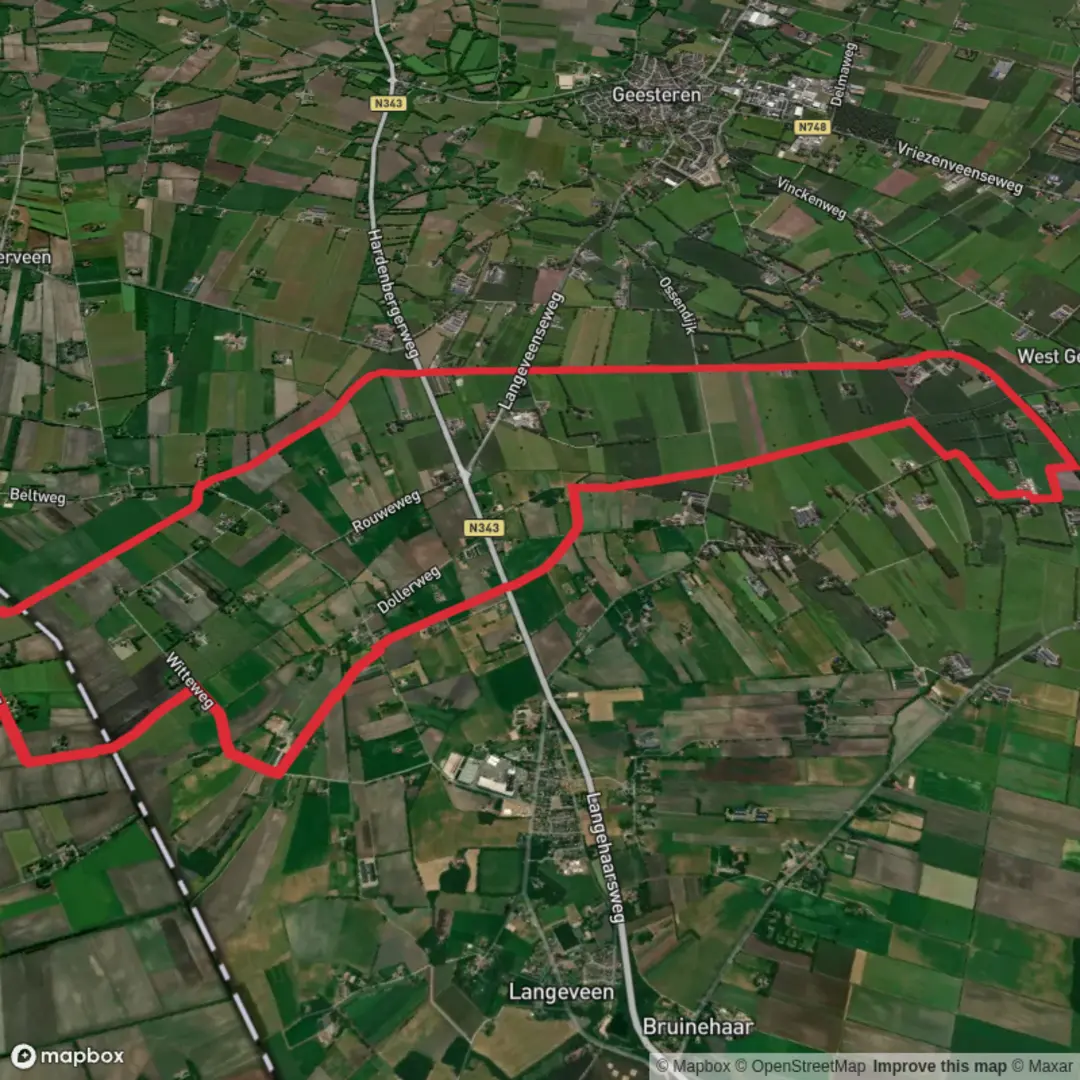 An image depicting the trail Langehouts Weg and Koelenbeek Weg and its surrounding area.