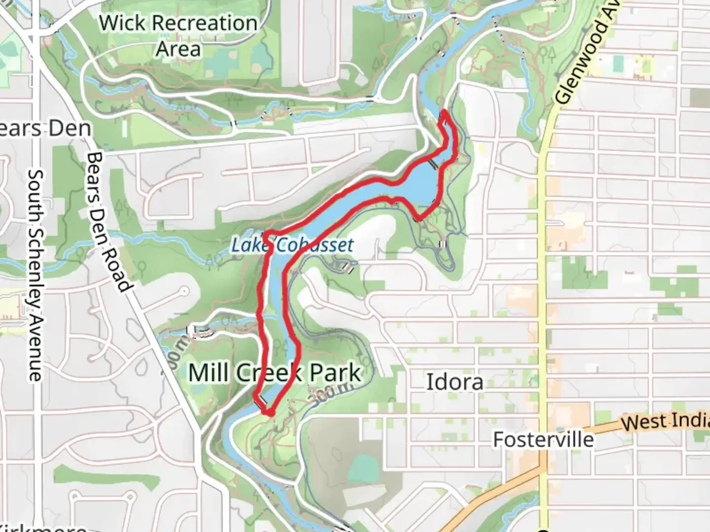 An image depicting the trail East and West Cohasset Loop Trail and its surrounding area.