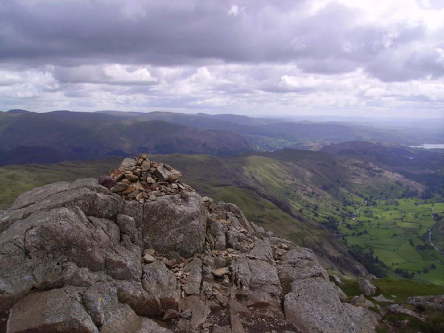 An image depicting the trail Harrison Stickle and its surrounding area.