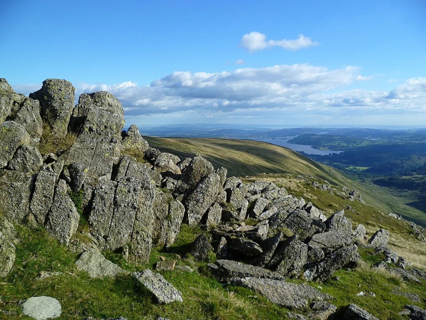 An image depicting the trail Place Fell, Alan Crag, Beda Head and Algerian Pikes Loop - Rooking and its surrounding area.