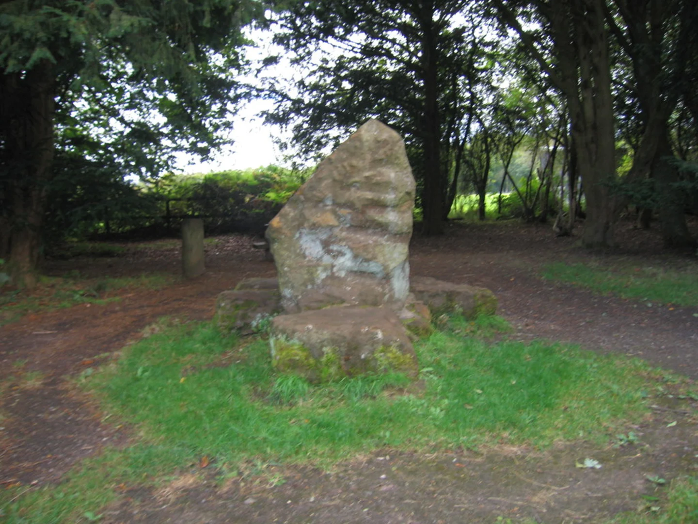 An image depicting the trail Haddington Hill and Wendover Woods and its surrounding area.
