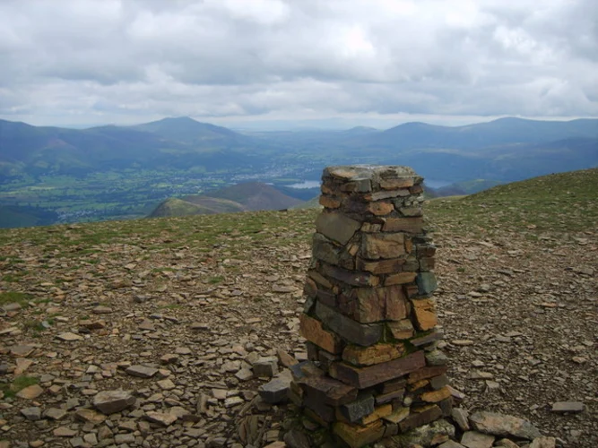 Stile End, Outerside, Sail and Crag Hill Walk