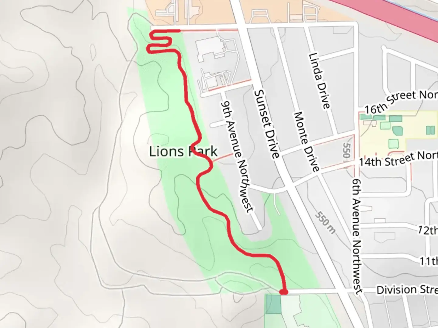 An image depicting the trail Lions Park Walk and its surrounding area.