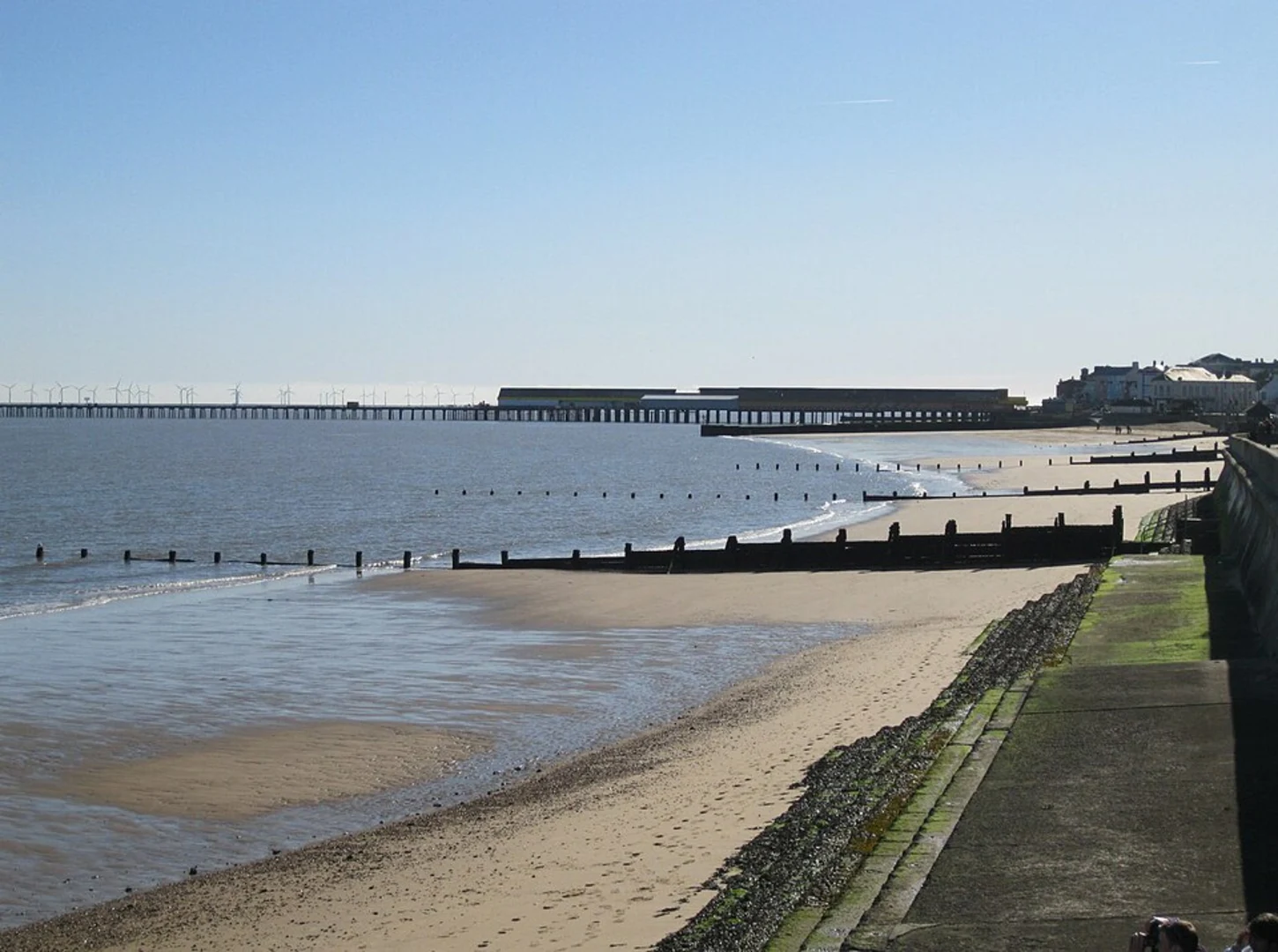 An image depicting the trail Jaywick to Naze Beach Walk and its surrounding area.