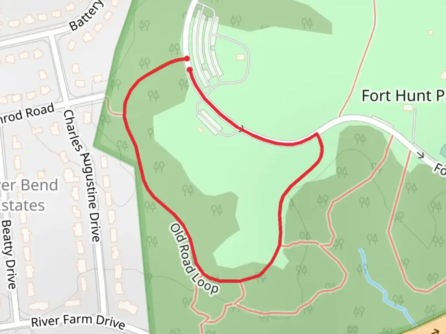 An image depicting the trail Fort Hunt Park Short Loop and its surrounding area.