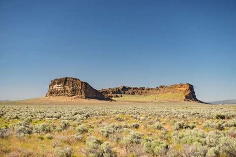 An image depicting the trail Fort Rock State Natural Area Loop and its surrounding area.