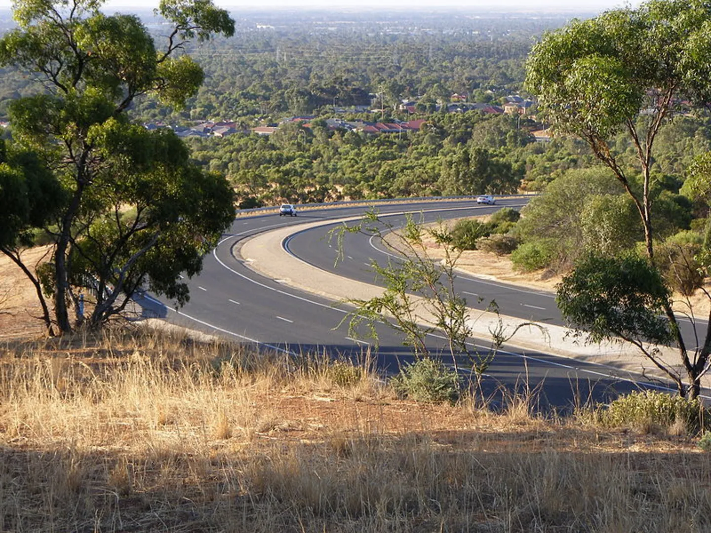 An image depicting the trail Valley Circuit - Cobbler Creek and its surrounding area.