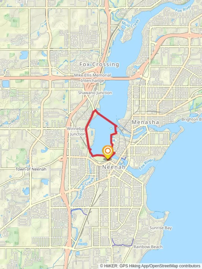 An image depicting the trail Loop the Little Lake Trail and its surrounding area.