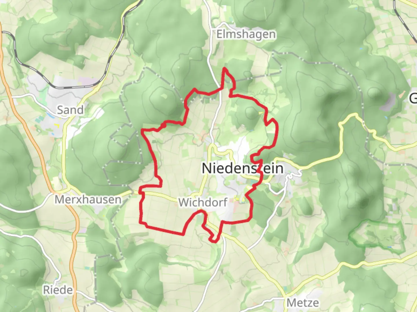 An image depicting the trail Niedenstein Loop and its surrounding area.