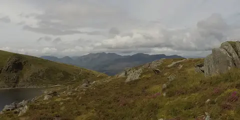 An image depicting the trail Devil's Punchbowl Loop and its surrounding area.
