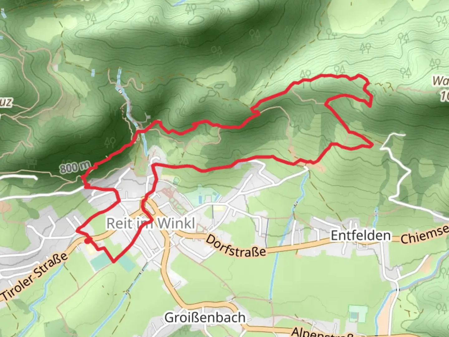 An image depicting the trail Chiemseeblick and Hausbachfall Loop and its surrounding area.