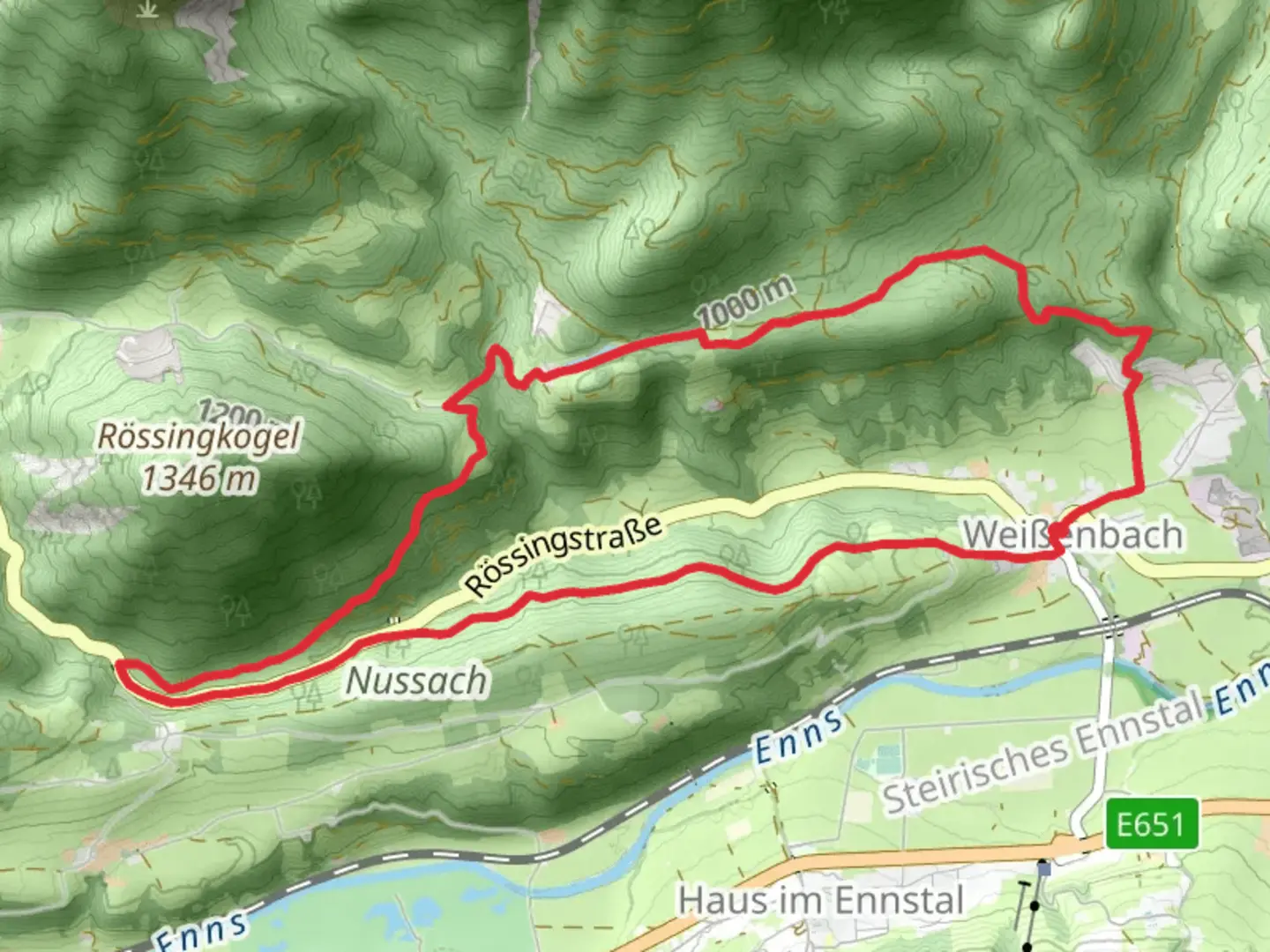 An image depicting the trail Weißenbach Loop and its surrounding area.
