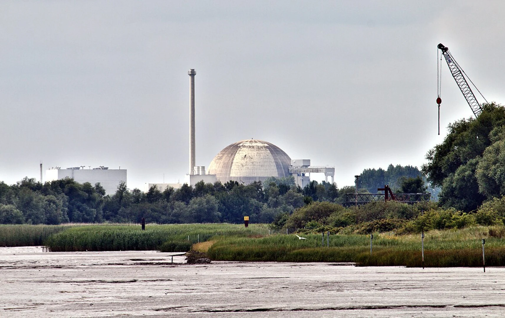 An image depicting the trail Klingenberg via Unterweser Weg and its surrounding area.
