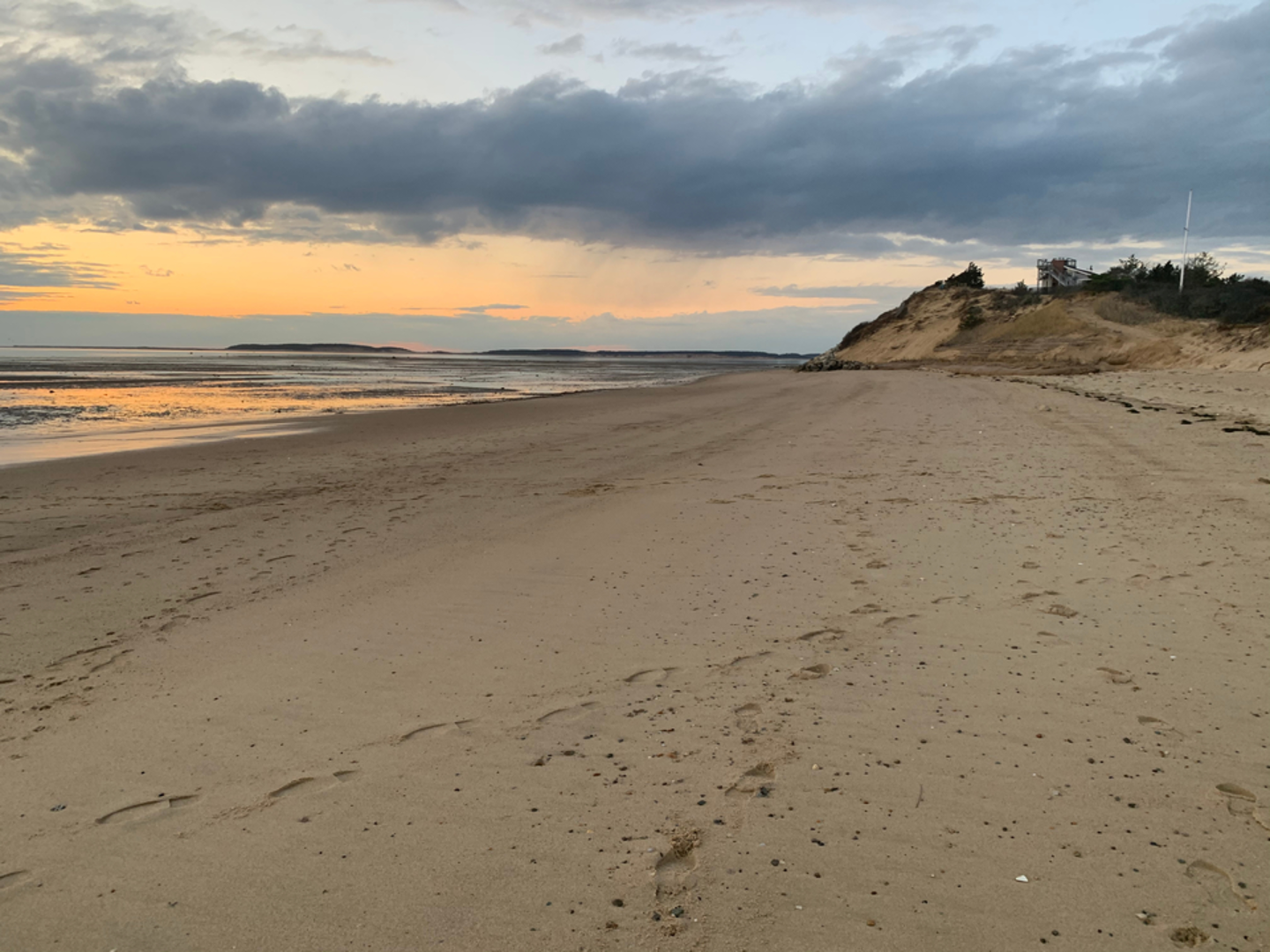 An image depicting the trail Moris Island - Quitnesset and its surrounding area.