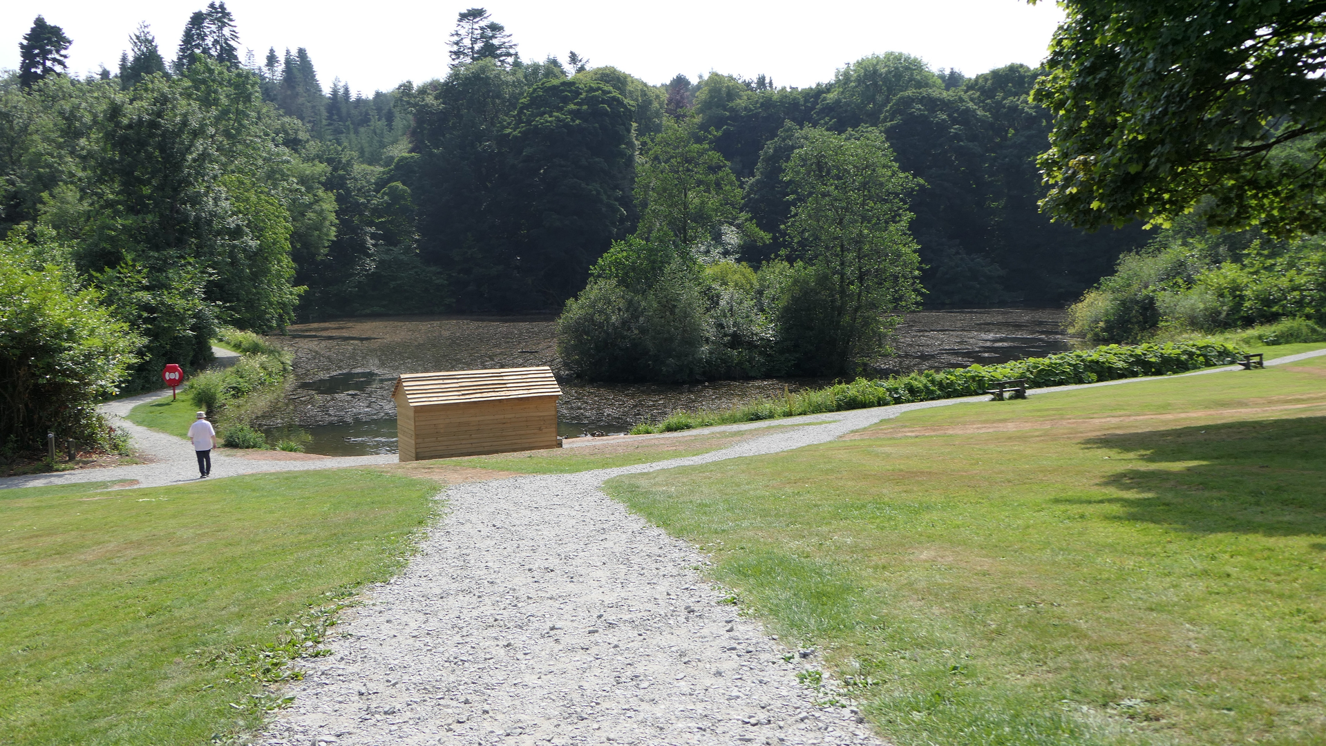 An image depicting the trail Drum Manor Forest Park - Forest Plots Trail - Black and its surrounding area.