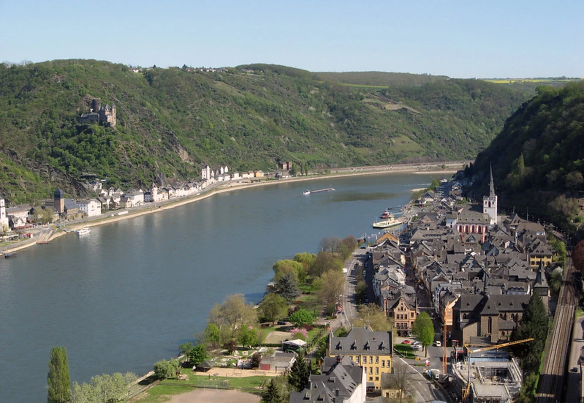 Kestert to St Goarshausen Walk via Rheinsteig Zuweg Kestert