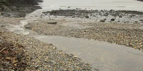 An image depicting the trail Aber Bach - Pwllcrochan and its surrounding area.