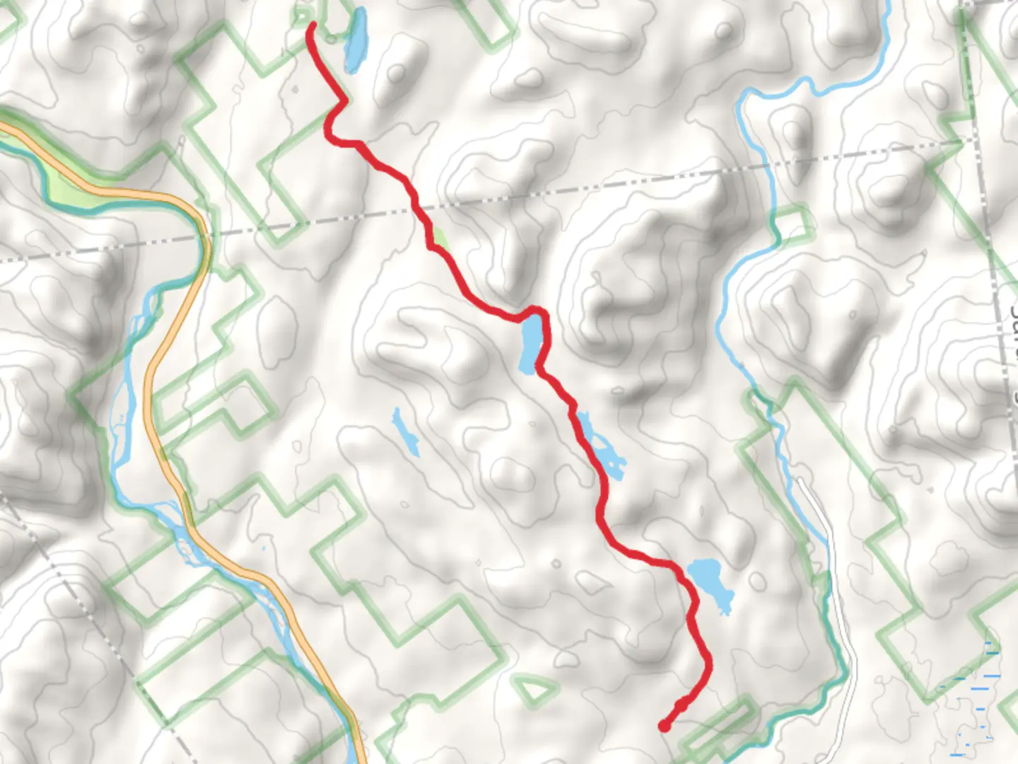 An image depicting the trail Bennett Lake to Willis Lake and its surrounding area.