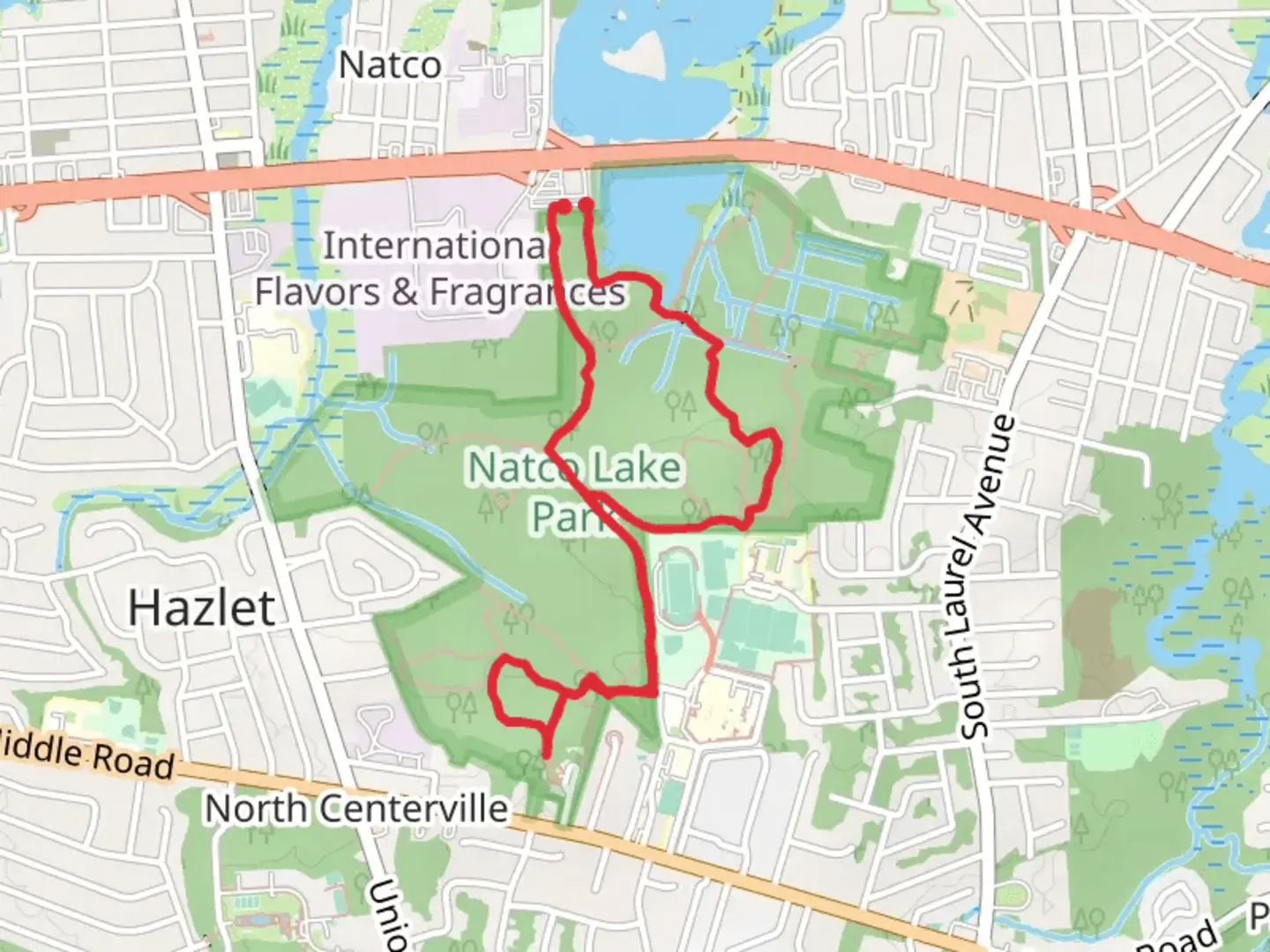 An image depicting the trail Red, Gr een and Blue Loop Trail and its surrounding area.