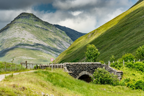 An image depicting the trail Beinn Chaorach and its surrounding area.